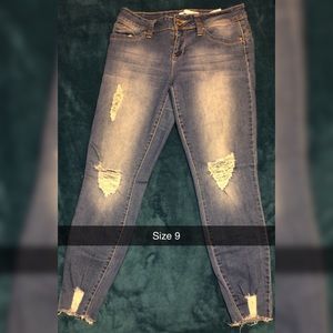 Super cute skinny jeans